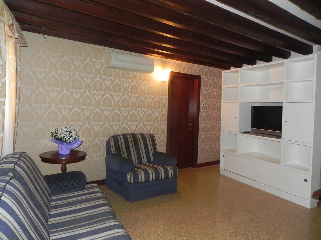 Home Venice Apartments - Piazzale Roma Italy